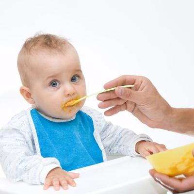 Latti e alimenti prima infanzia